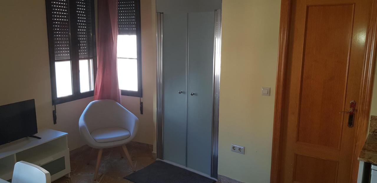 Sleep Turia Apartamentos Casinos Экстерьер фото